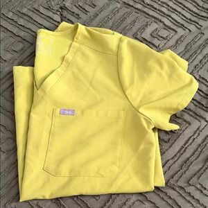 Figs Limeade Scrub Top